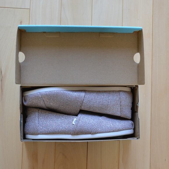 NWT TOMS Gold Sparkle Knit Alpargata Espadrille Slip On Flats Size 10 - Picture 4 of 5